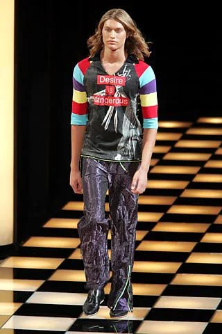 Look 15